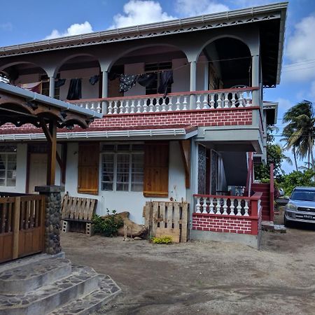 Mainroad Suite Calibishie Exterior foto